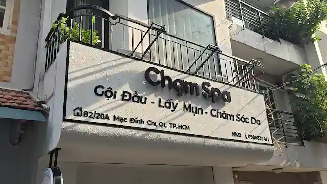 Serene treatment room at Chạm Spa, District 1